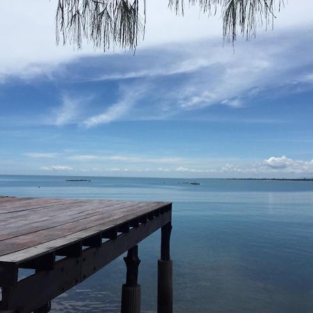 Issara Beach Resort Sichon Exterior foto