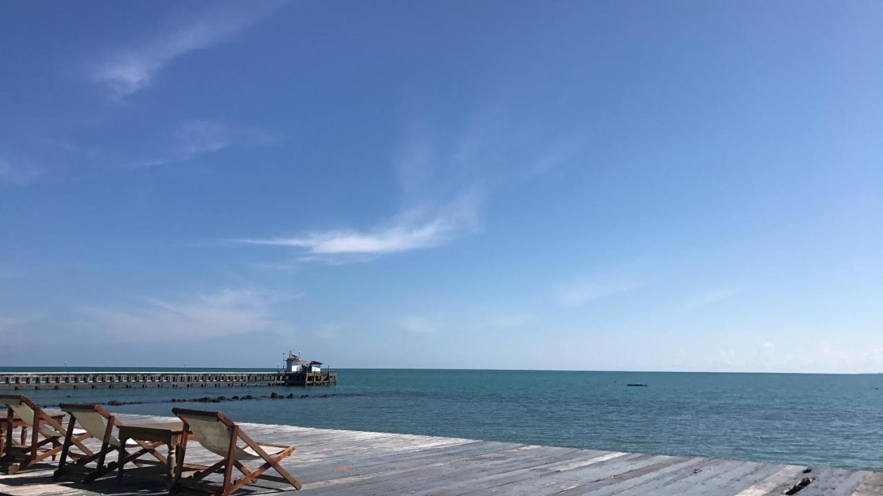 Issara Beach Resort Sichon Exterior foto